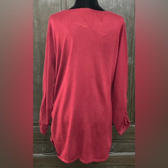 Burgundy/ red O/S Tunic sweater with zipper on left side -Size Large - Picture 4 of 8